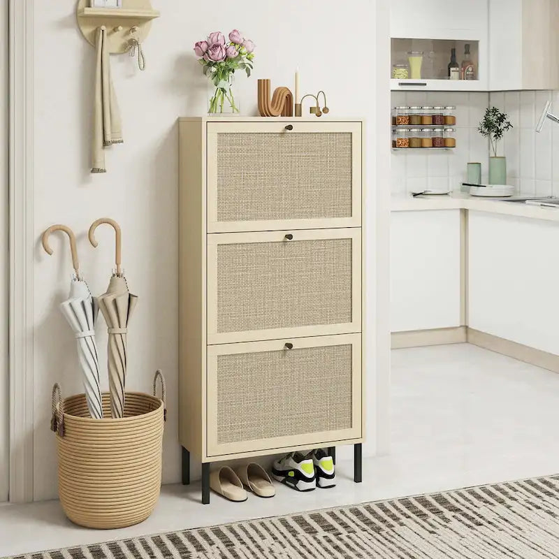 Meuble à chaussures 3 portes en rotin synthétique avec 2 niveaux de rangement