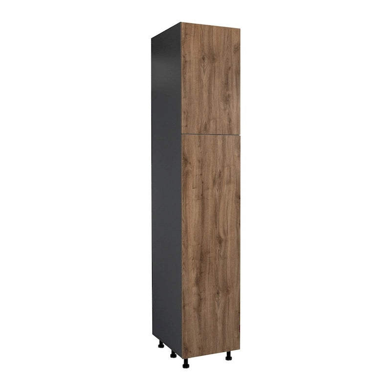 Armoire utilitaire à double porte 18 x 96 — 18 x 96 x 23 3/8 po.