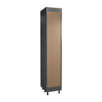 Armoire utilitaire à double porte 18 x 96 — 18 x 96 x 23 3/8 po.