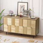 Armoire de rangement à 4 portes avec panneaux sculptés