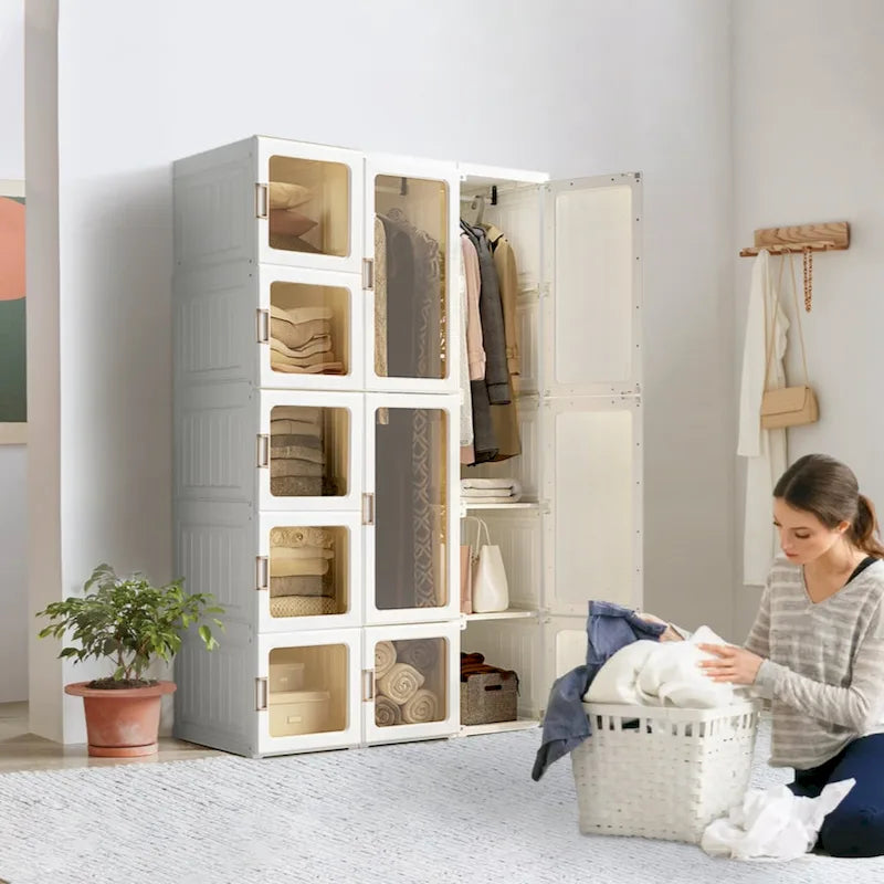 Armoire de penderie portable avec étagères et espace de suspension